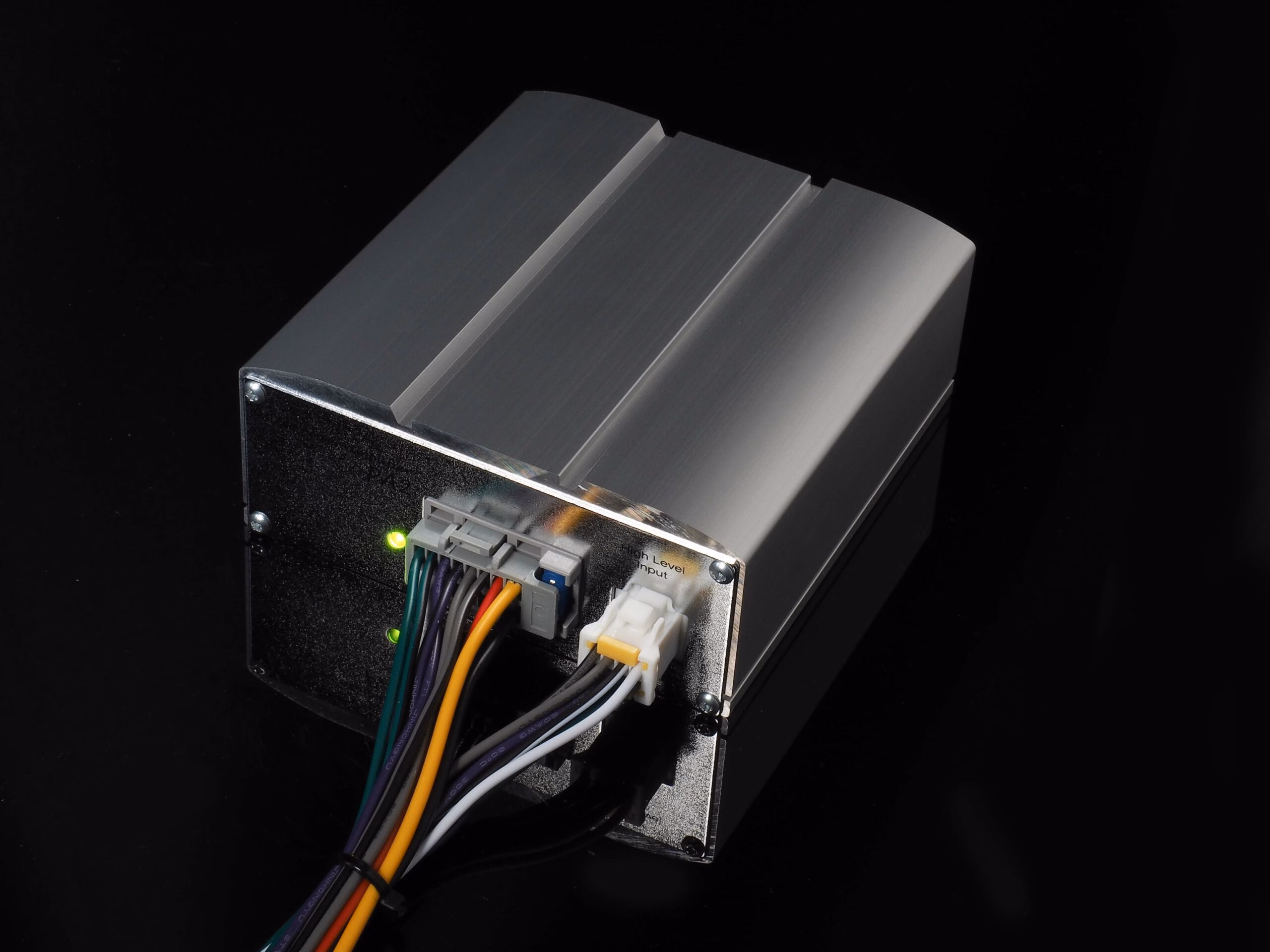 Mini amplificator Beat-Sonic PA2T3 dedicat masinilor Toyota fabricate dupa 2019 - imagine 3